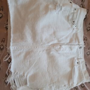 Summer skirt!  Gap ‐ white distressed denim miniskirt